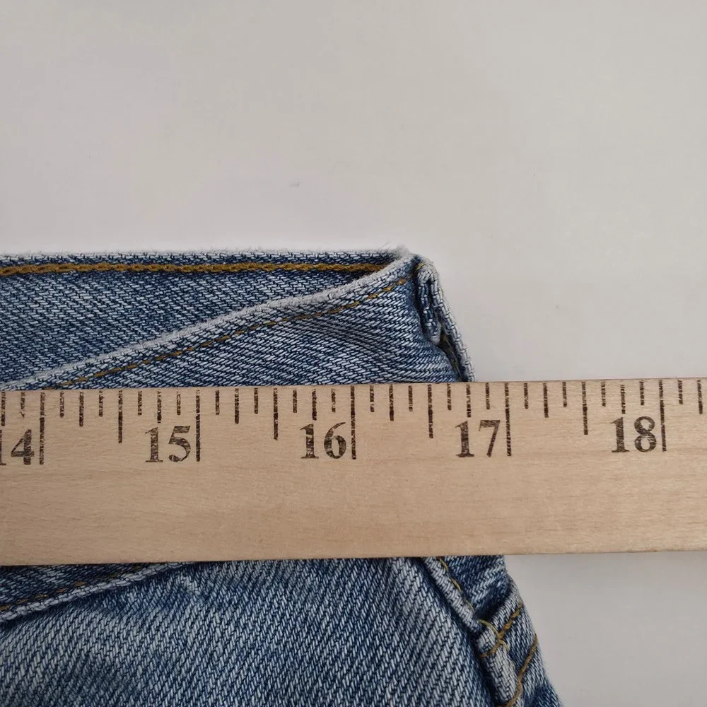 Levi's 550 Relaxed Fit Jeans Mens 34x34 Blue Vtg 90s Nostalgia Thrifted Dad Jean